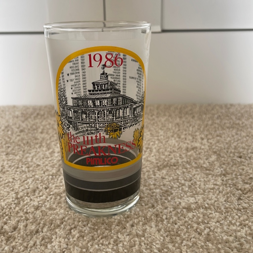 Derby 🐎 glassware